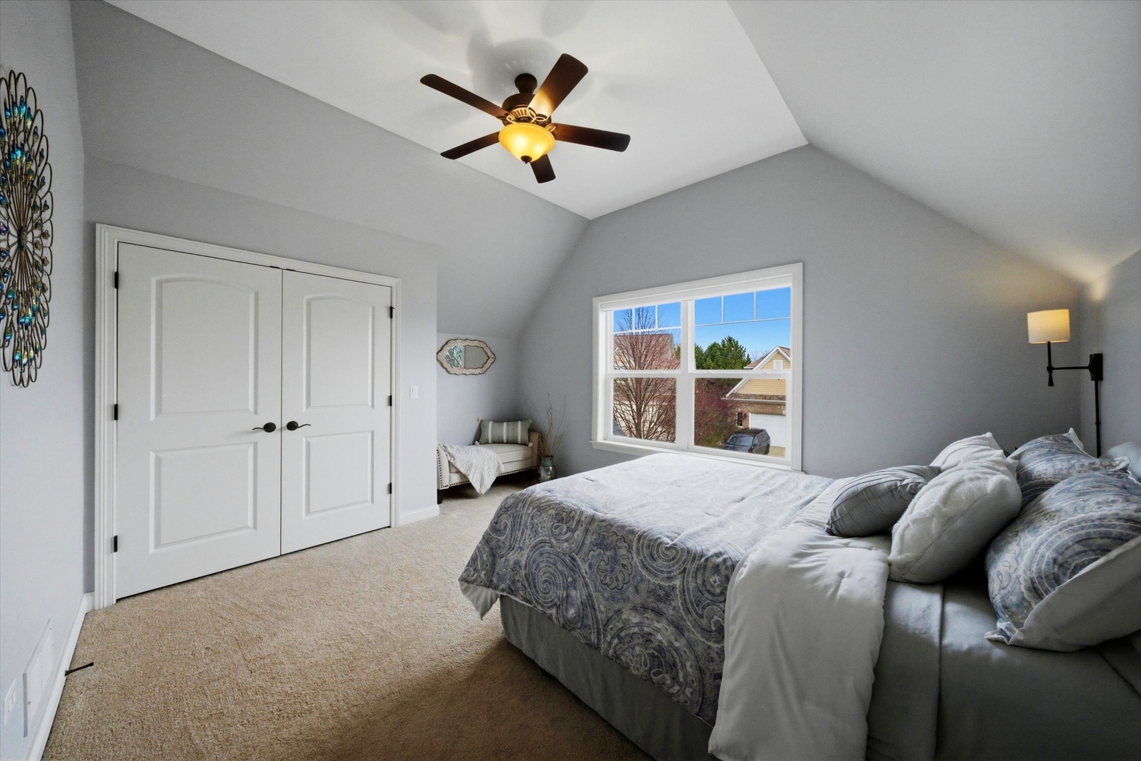 2061 Windham Circle, Wheaton, IL 60187