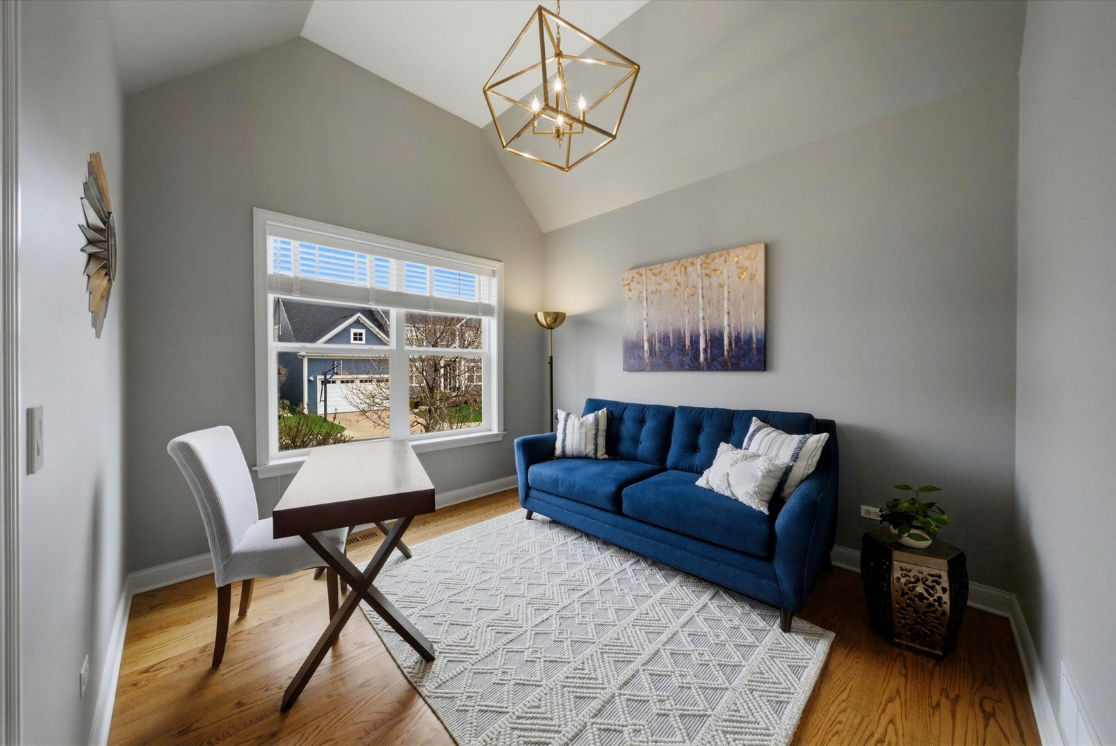 2061 Windham Circle, Wheaton, IL 60187