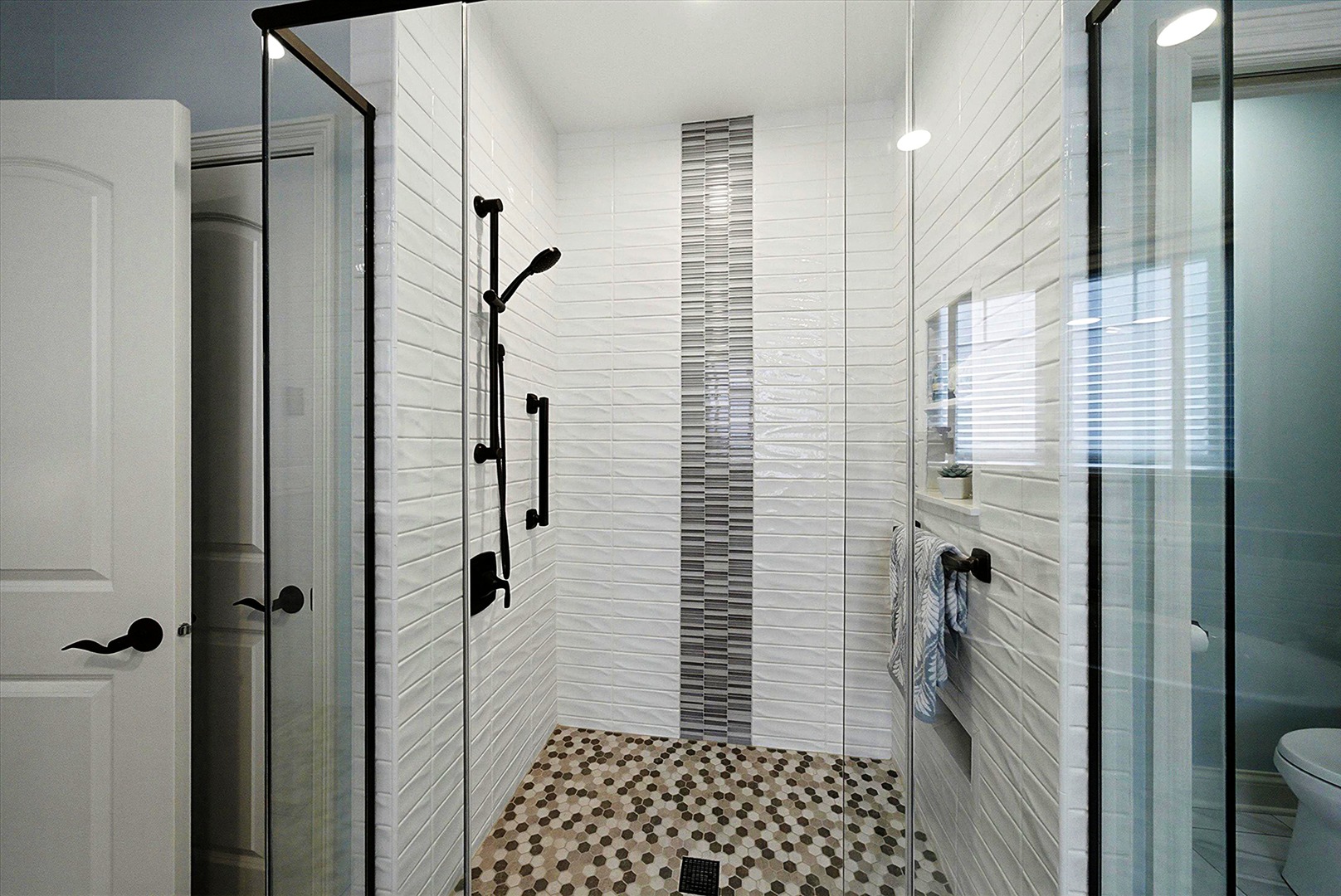 2061 Windham Circle, Wheaton, IL 60187