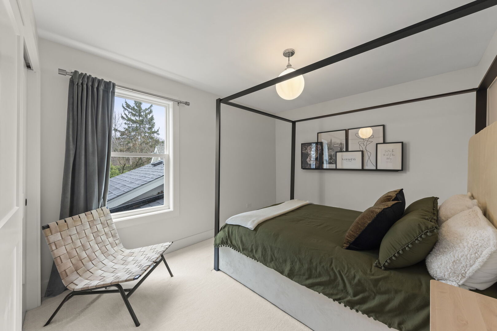 731 Saddlers Court, Naperville, IL 60540