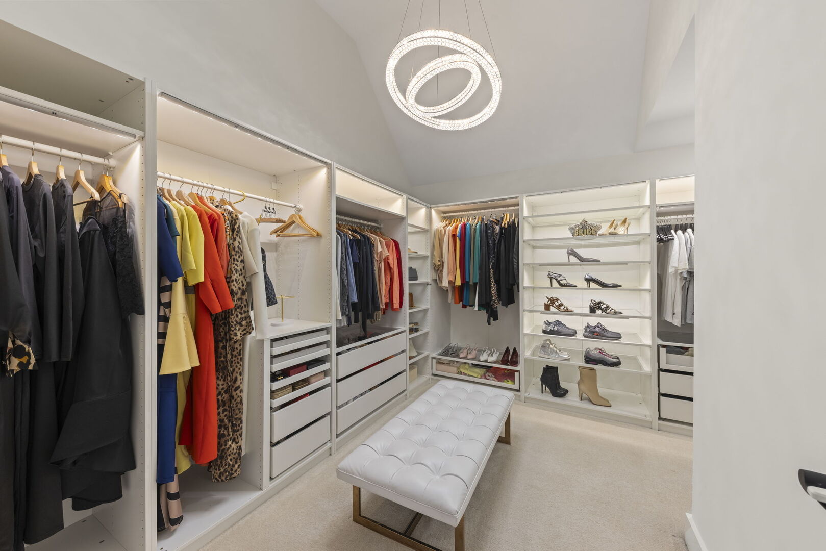 731 Saddlers Court, Naperville, IL 60540