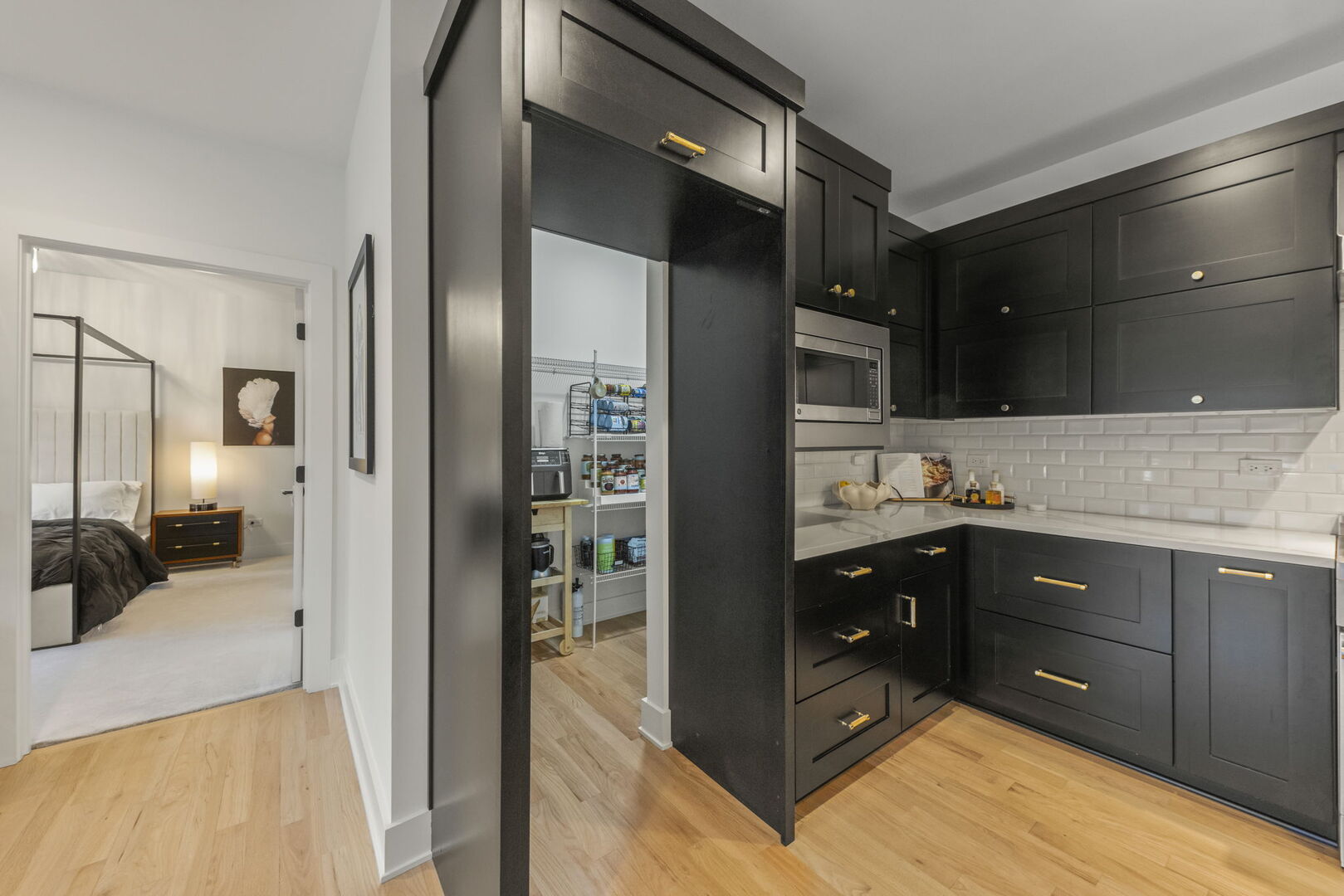 731 Saddlers Court, Naperville, IL 60540