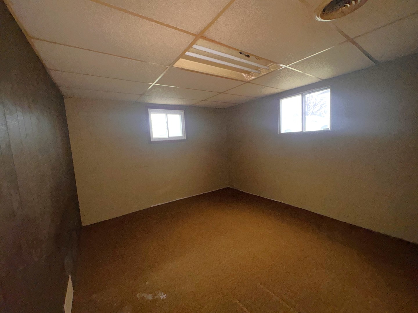 1108 N 1st Avenue, Canton, IL 61520