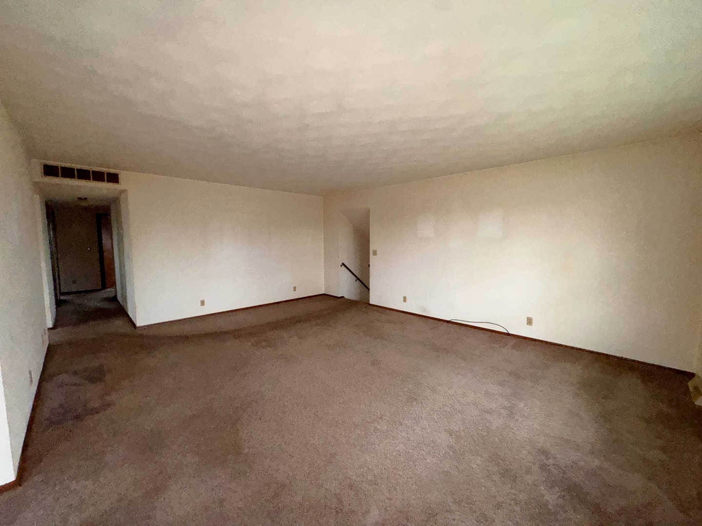 1108 N 1st Avenue, Canton, IL 61520