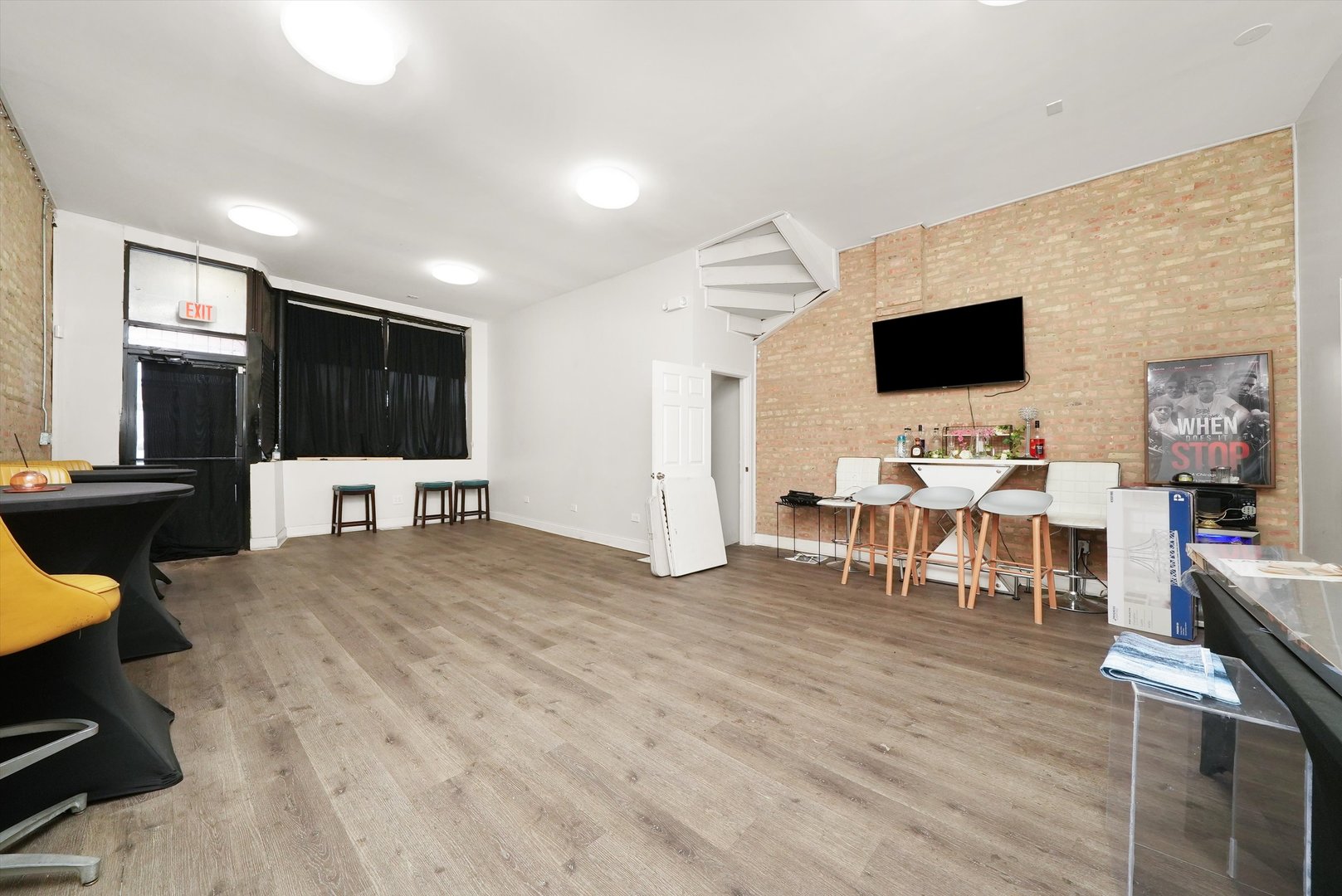 351 - 355 S Cicero Avenue, Chicago, IL 60644