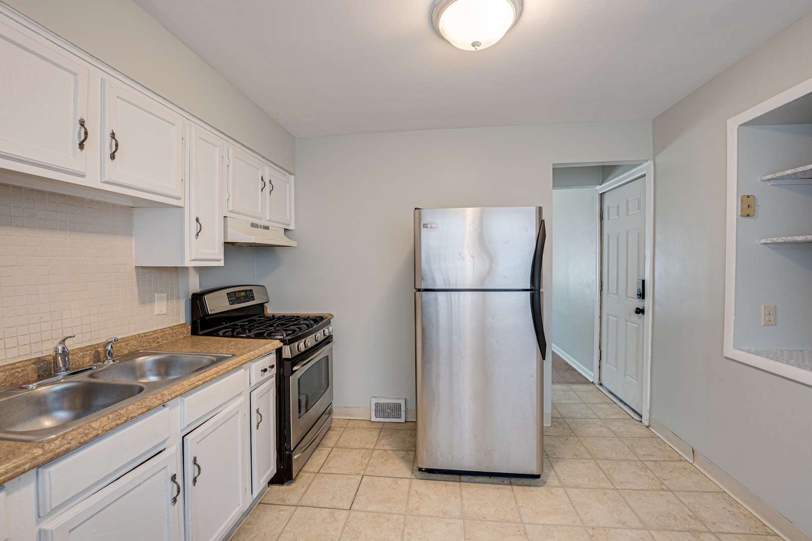 2208 Fremont Street, Rockford, IL 61103