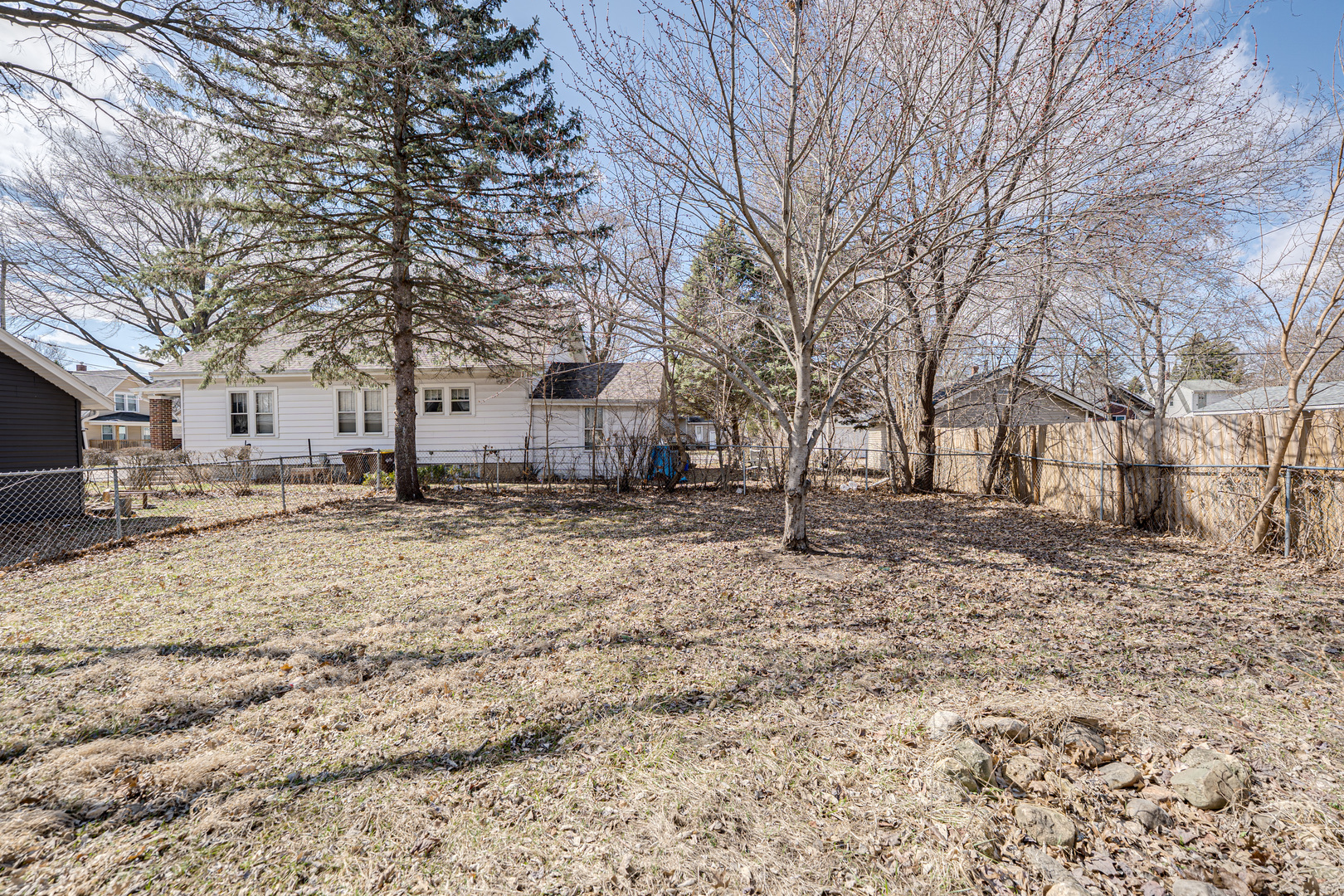 2208 Fremont Street, Rockford, IL 61103