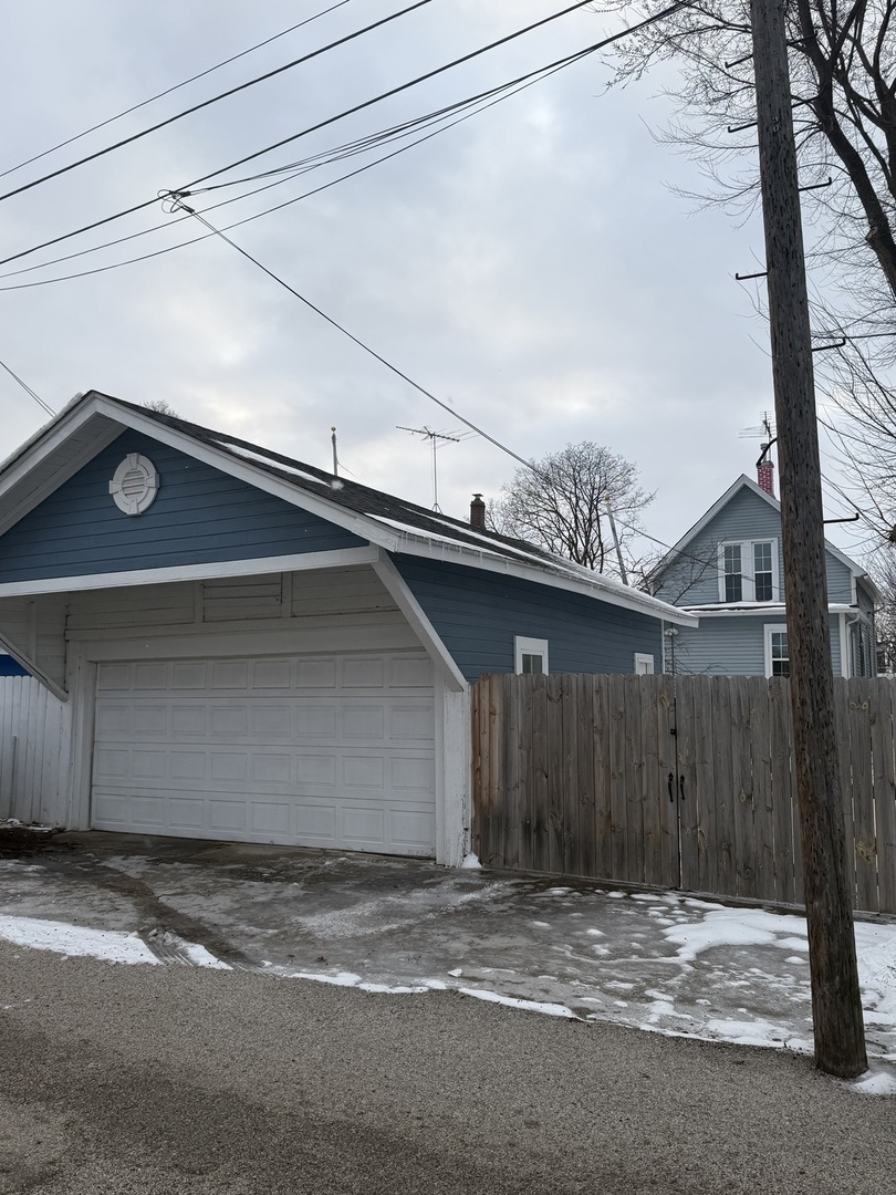 309 Griswold Street, Elgin, IL 60123