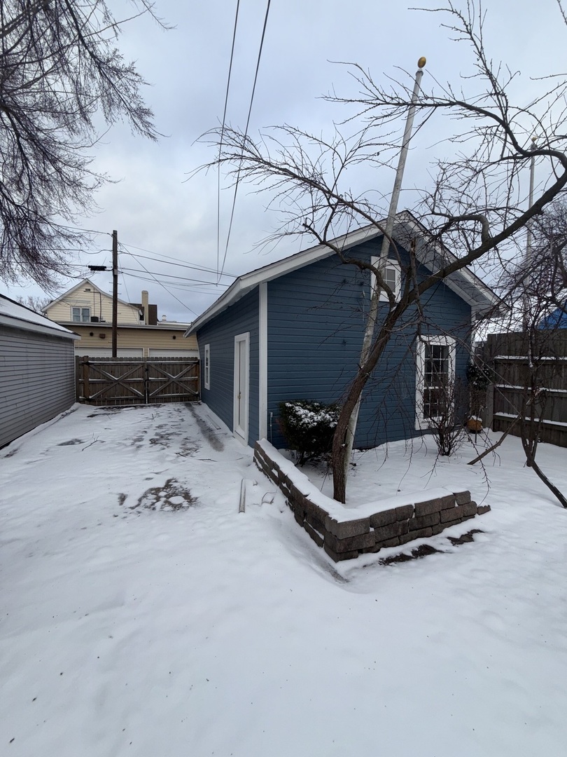 309 Griswold Street, Elgin, IL 60123