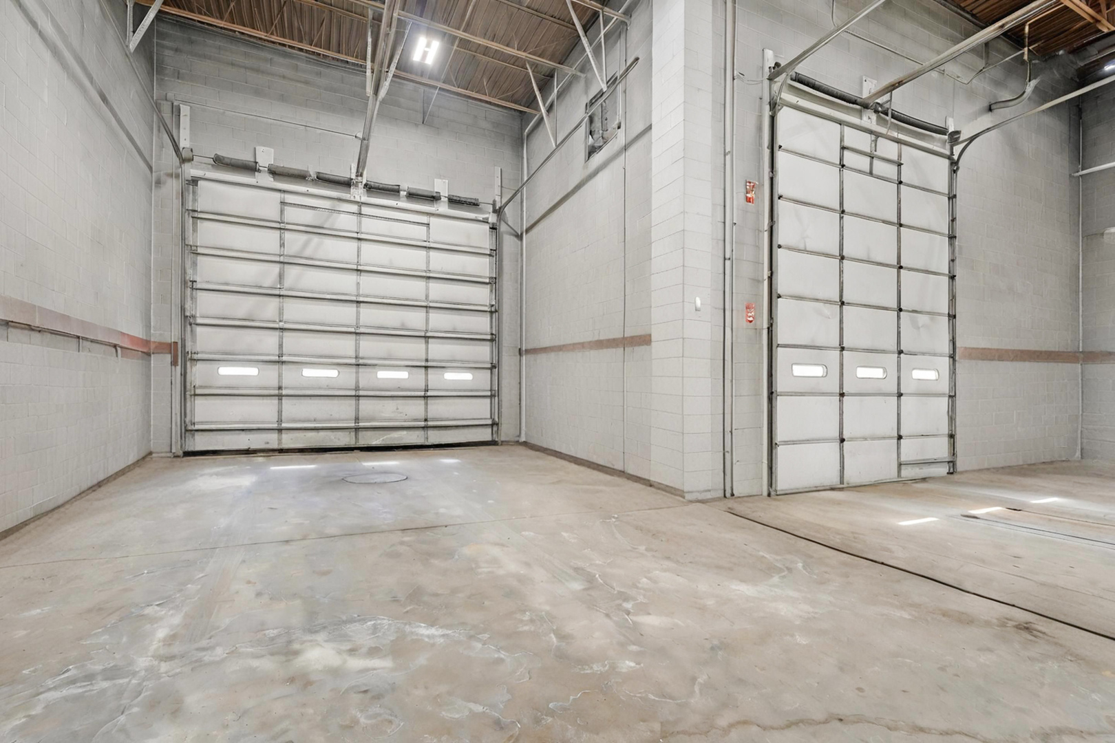 4021 MAIN Street, McHenry, IL 60050