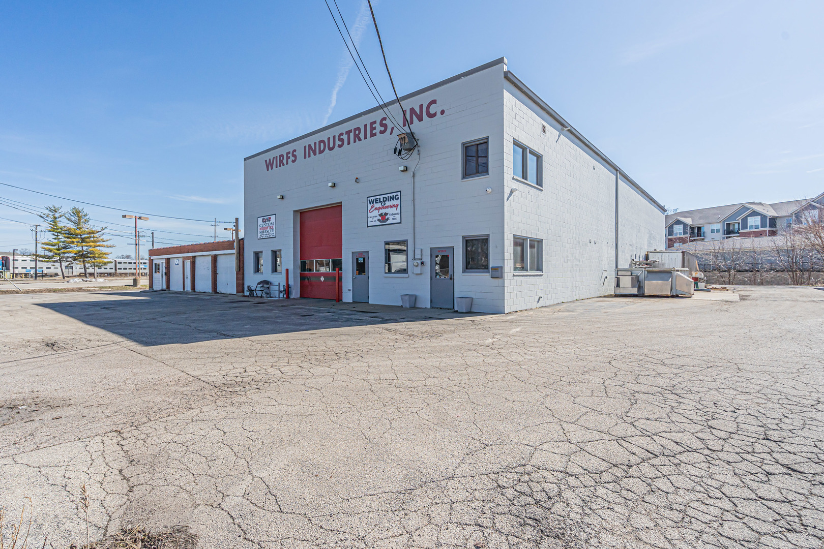 4021 MAIN Street, McHenry, IL 60050