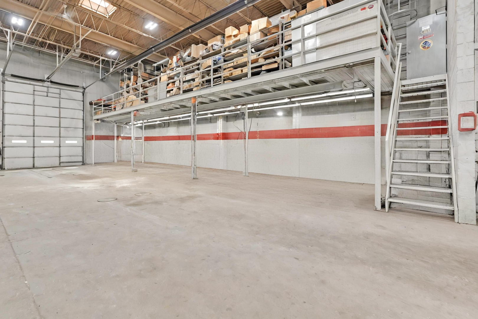 4021 MAIN Street, McHenry, IL 60050