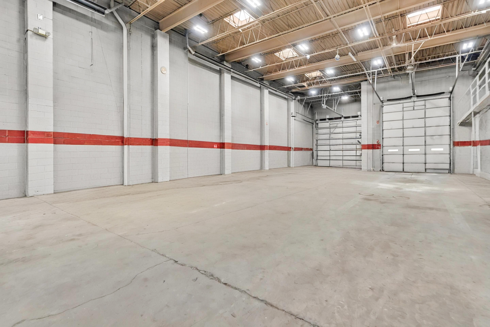 4021 MAIN Street, McHenry, IL 60050