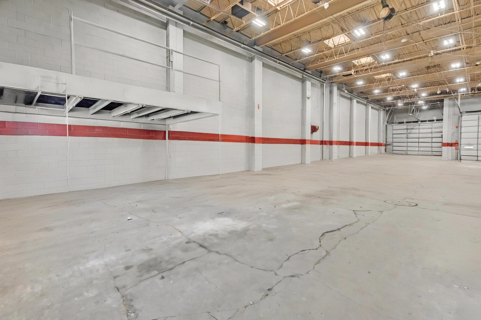 4021 MAIN Street, McHenry, IL 60050