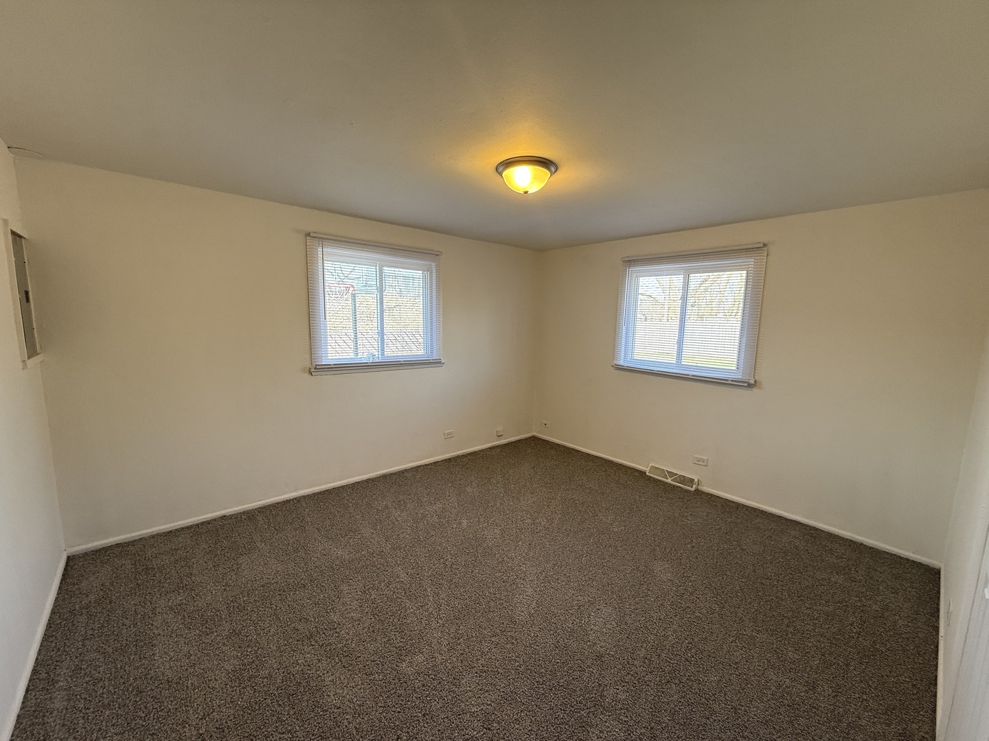 16530 California Avenue, Markham, IL 60428