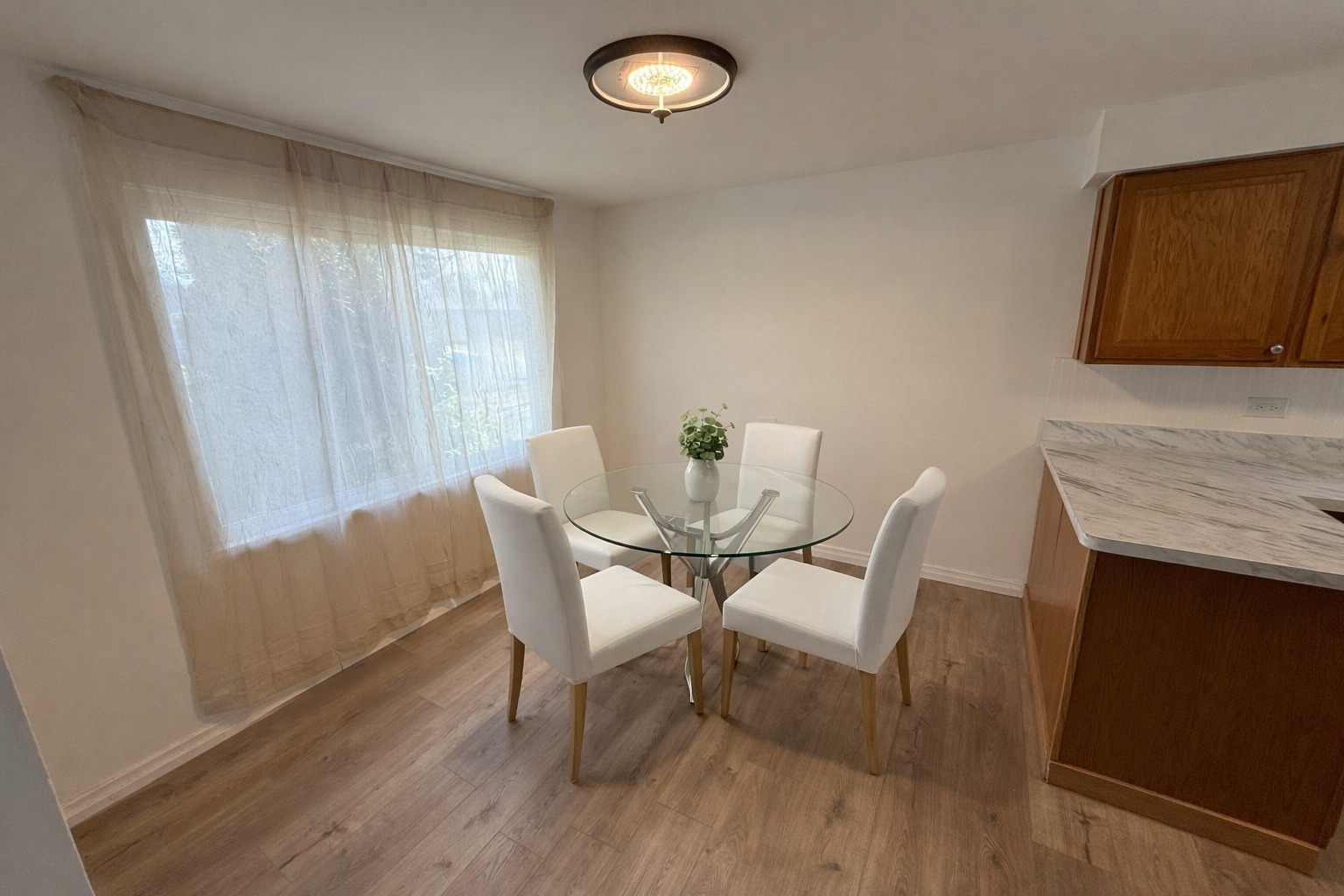 16530 California Avenue, Markham, IL 60428