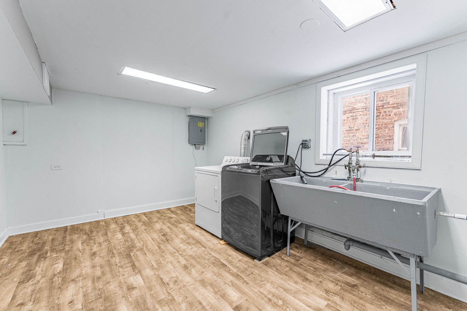 2817 Maple Avenue, Berwyn, IL 60402