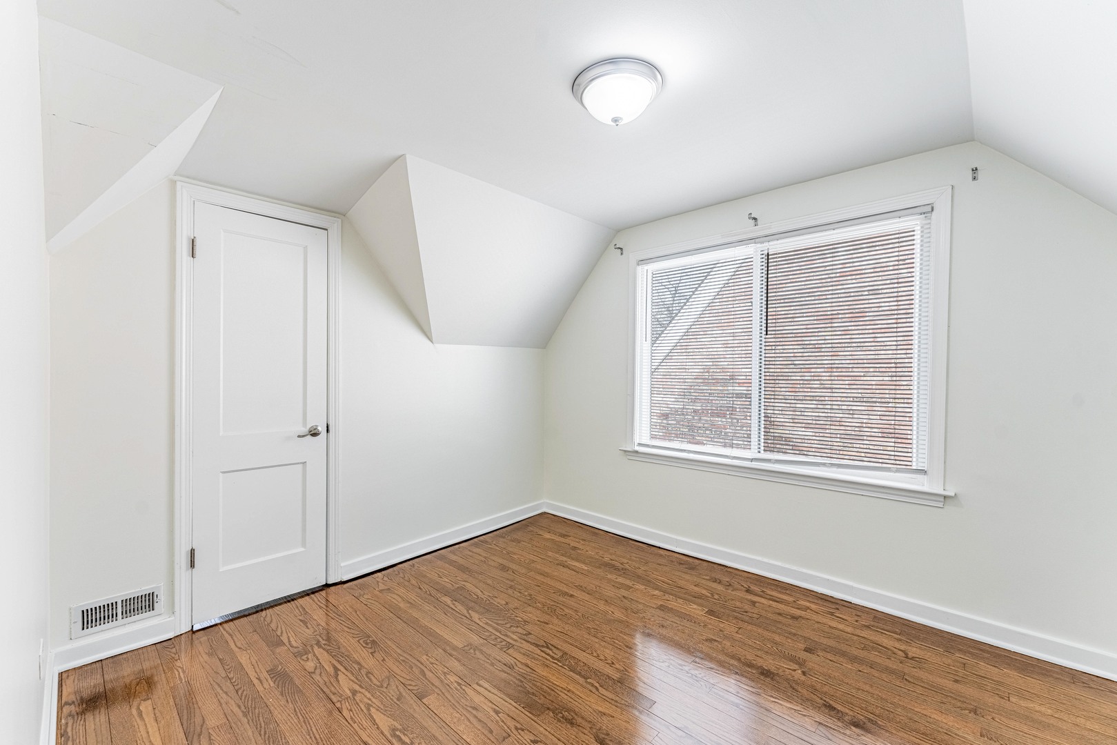 2817 Maple Avenue, Berwyn, IL 60402