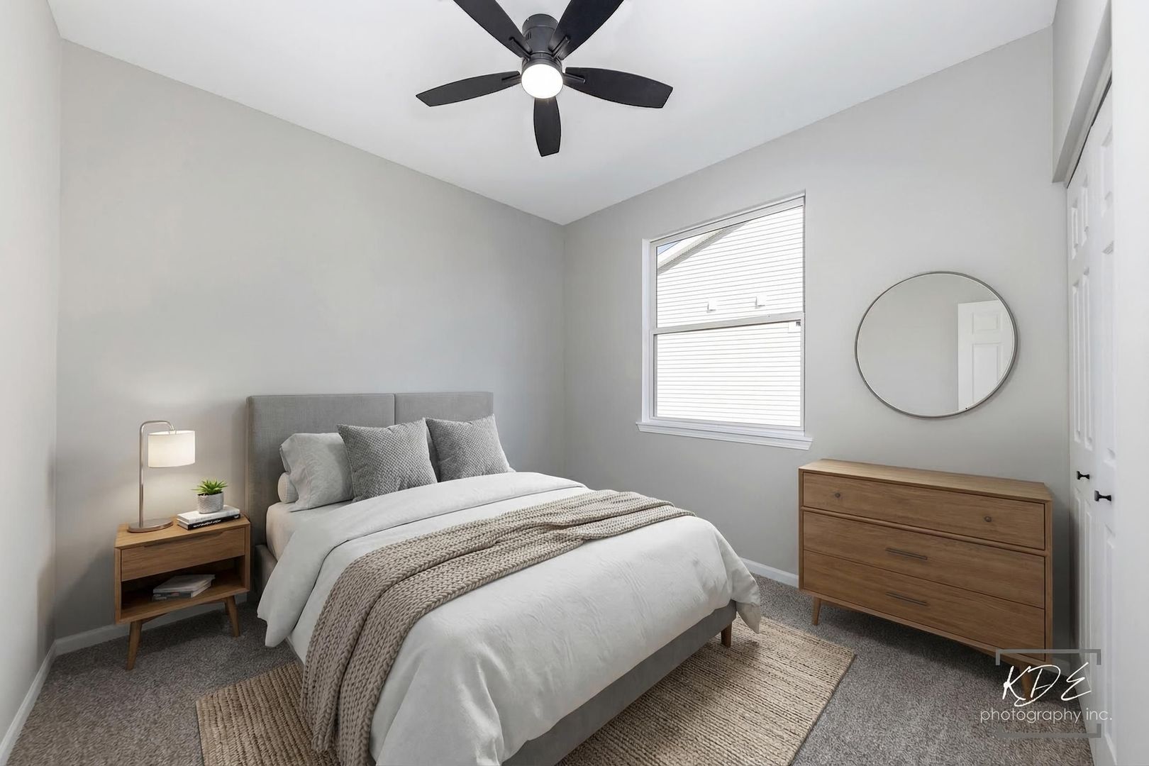 721 S Wellston Lane, Romeoville, IL 60446