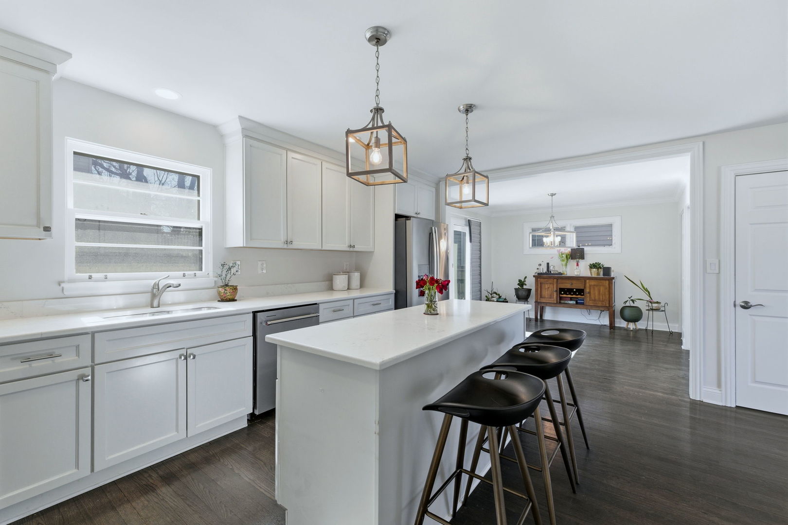 740 Prairie Avenue, Naperville, IL 60540