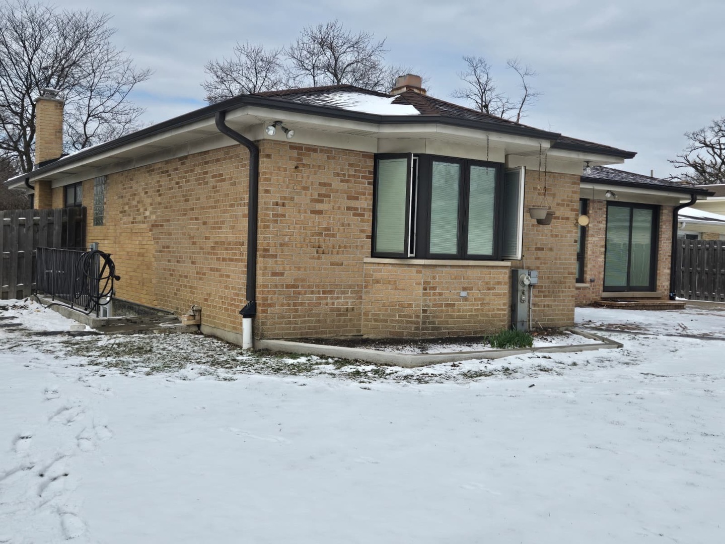 216 Briar Drive, Wilmette, IL 60091