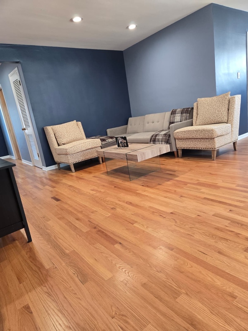 216 Briar Drive, Wilmette, IL 60091