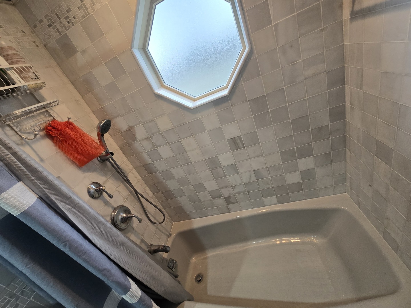 216 Briar Drive, Wilmette, IL 60091