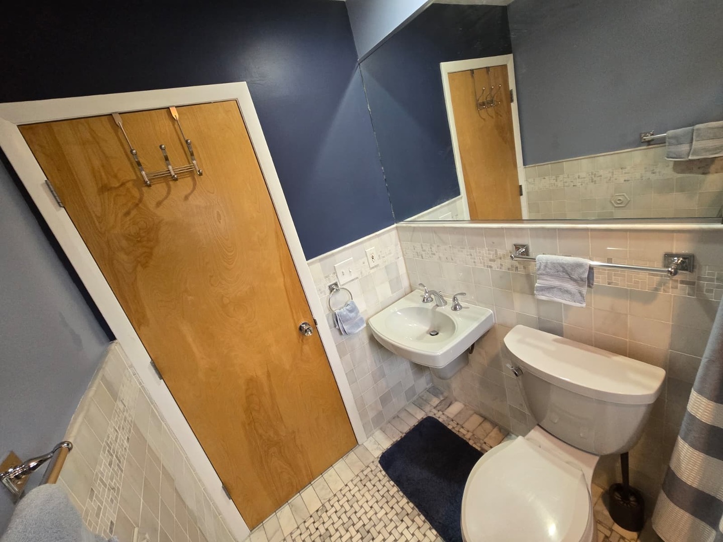 216 Briar Drive, Wilmette, IL 60091