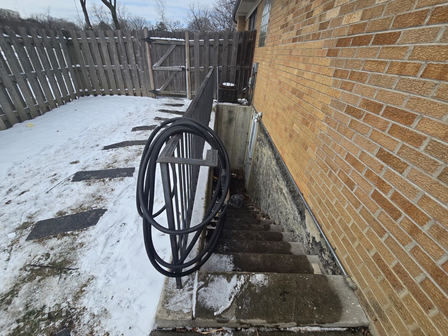 216 Briar Drive, Wilmette, IL 60091