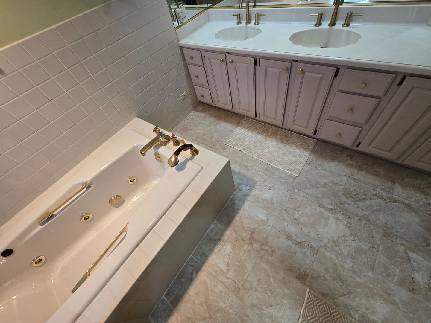 216 Briar Drive, Wilmette, IL 60091