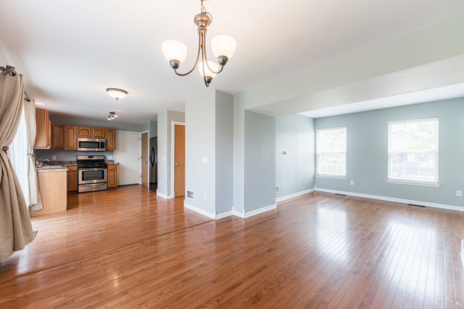 841 Pond Brook Avenue, Malta, IL 60150