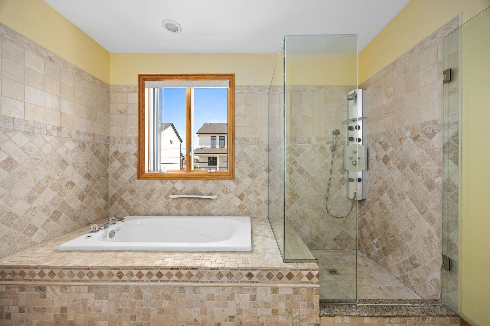 10225 S 81st Court, Palos Hills, IL 60465