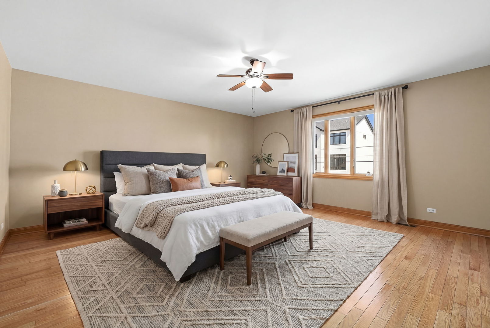 10225 S 81st Court, Palos Hills, IL 60465