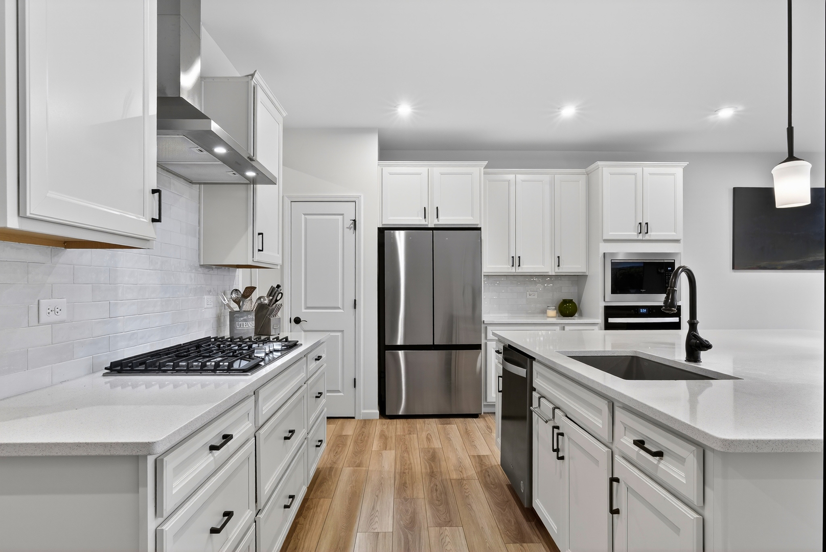 12740 S Nicholas Drive, Plainfield, IL 60585