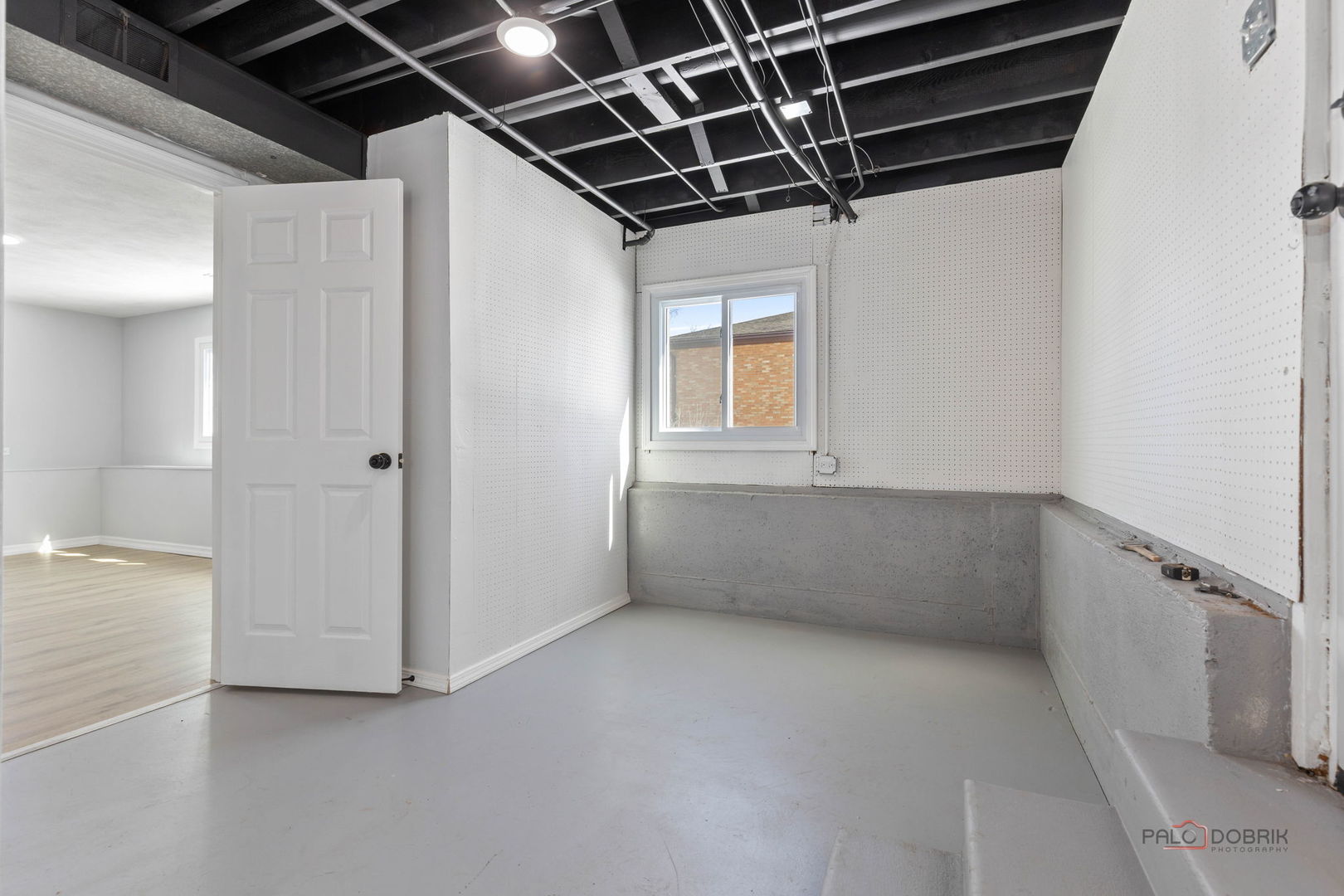 1455 Erie Street, Elgin, IL 60123