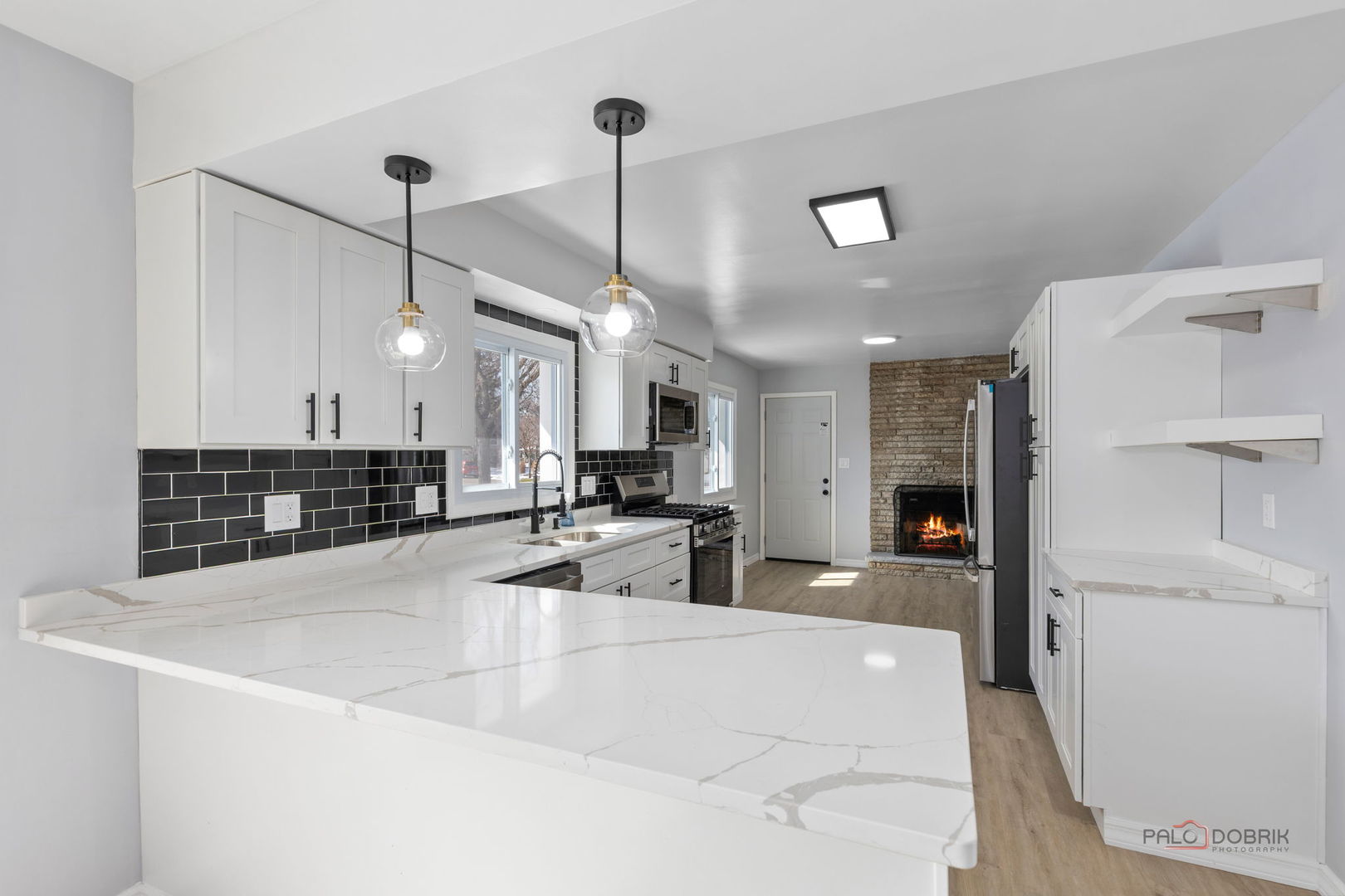 1455 Erie Street, Elgin, IL 60123