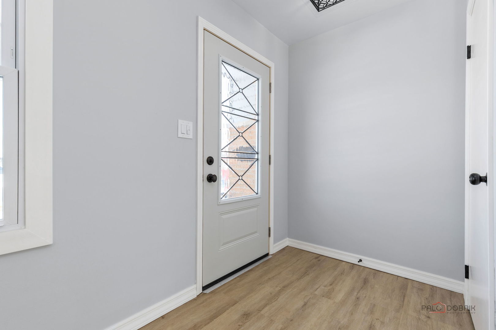 1455 Erie Street, Elgin, IL 60123