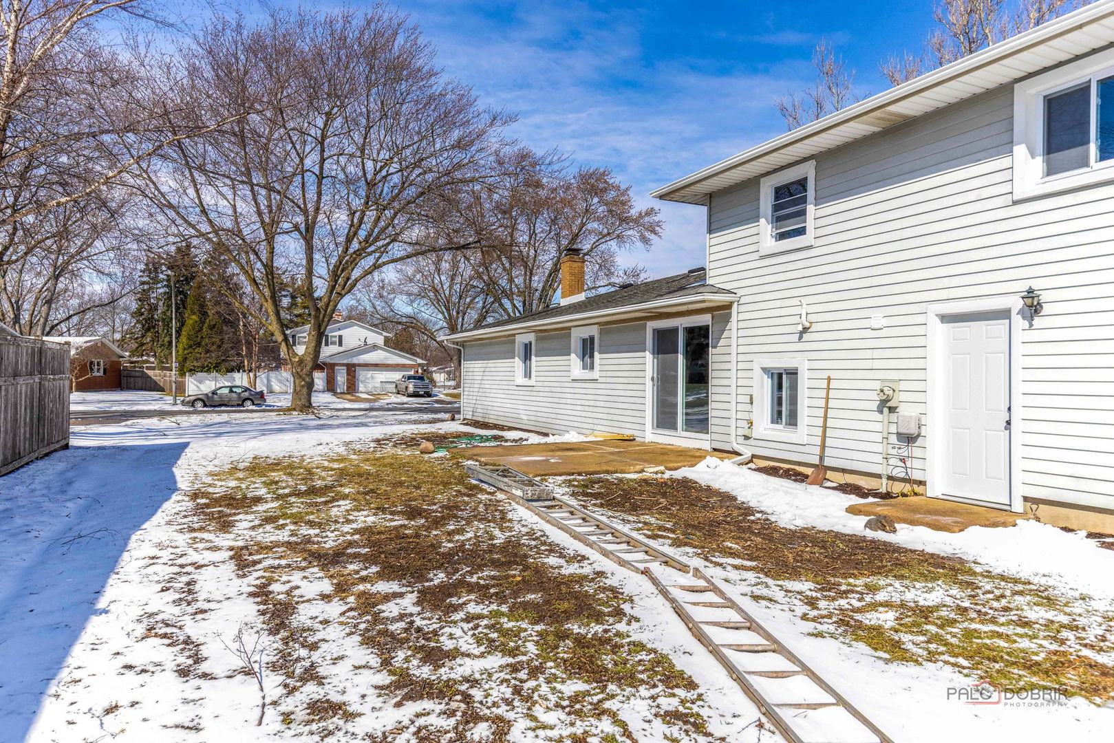 1455 Erie Street, Elgin, IL 60123