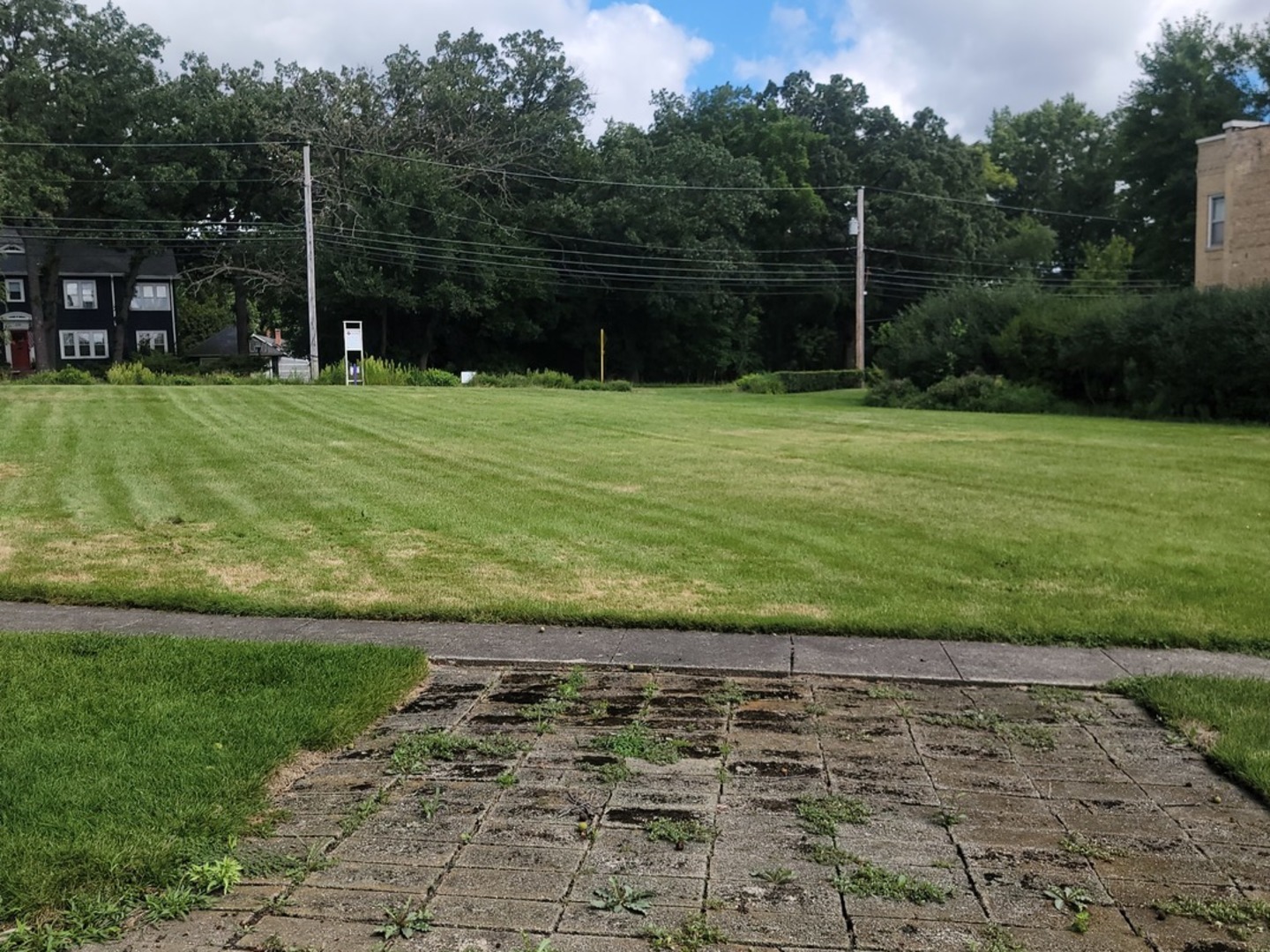 659 E Maple Avenue, Mundelein, IL 60060