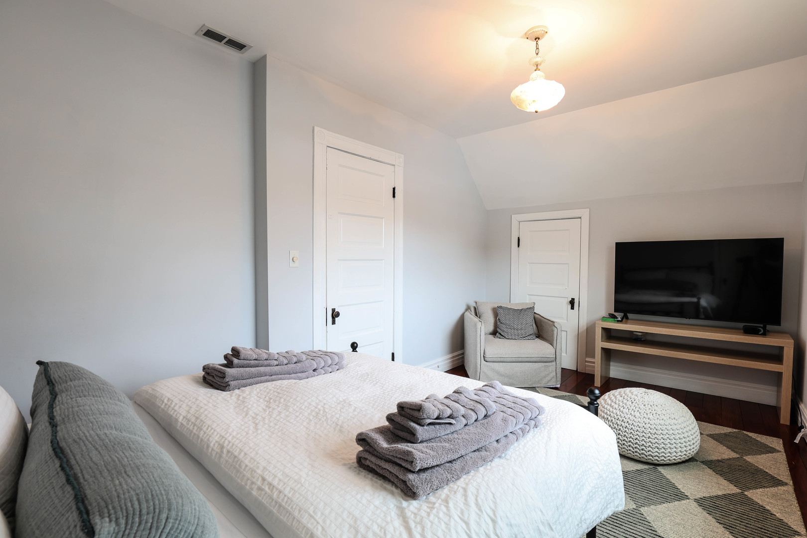 812 Augusta Street, Oak Park, IL 60302