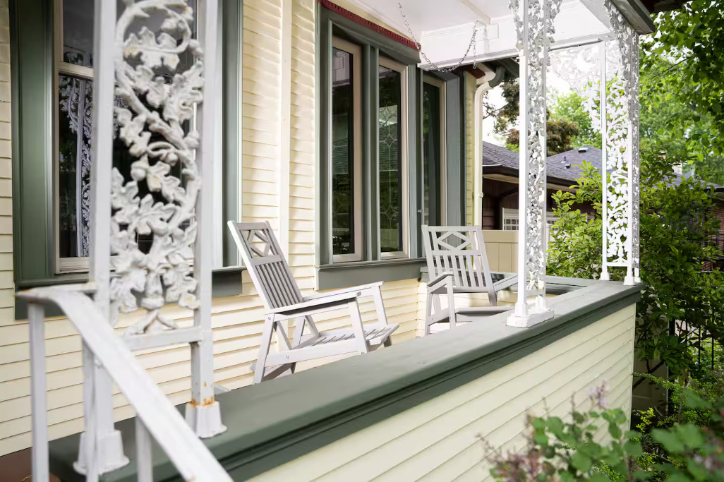 812 Augusta Street, Oak Park, IL 60302