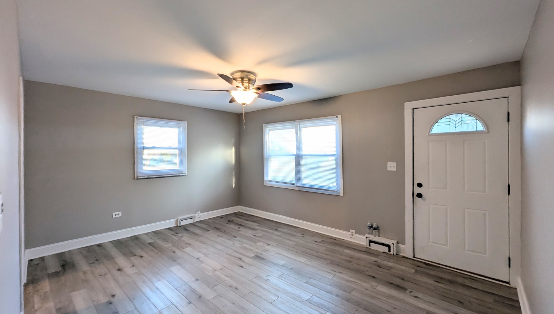 923 Jasper Street, Joliet, IL 60436