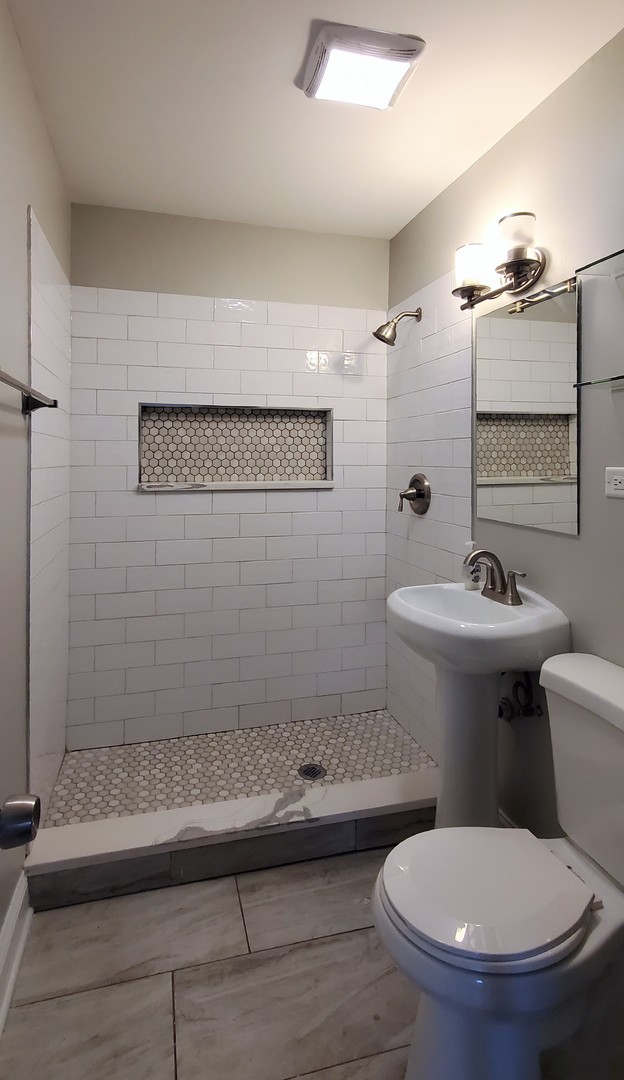 923 Jasper Street, Joliet, IL 60436