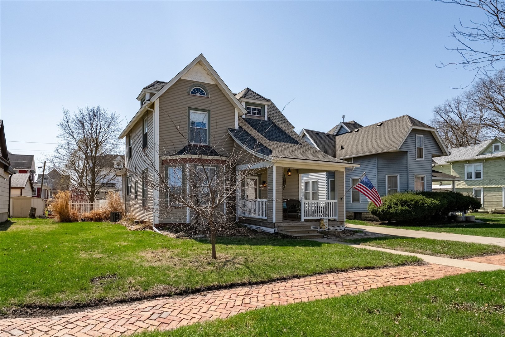 616 E Madison Street, Pontiac, IL 61764