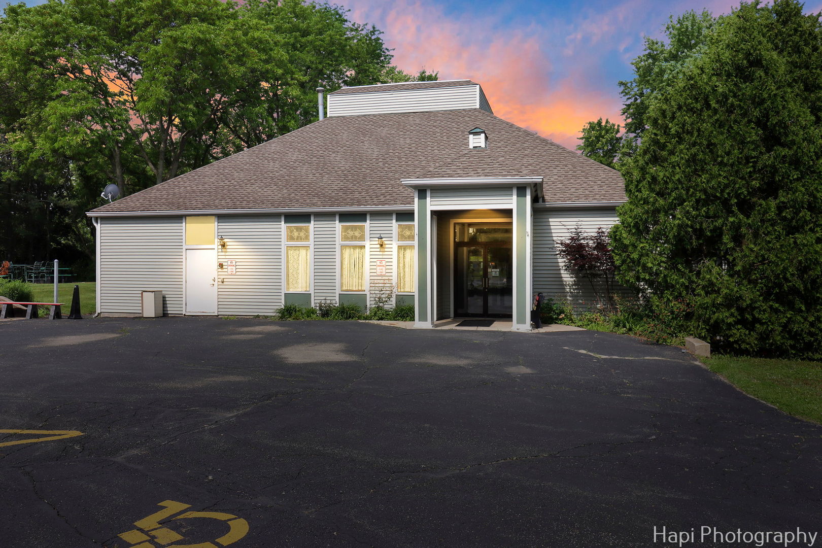 5603 Bull Valley Road, McHenry, IL 60050