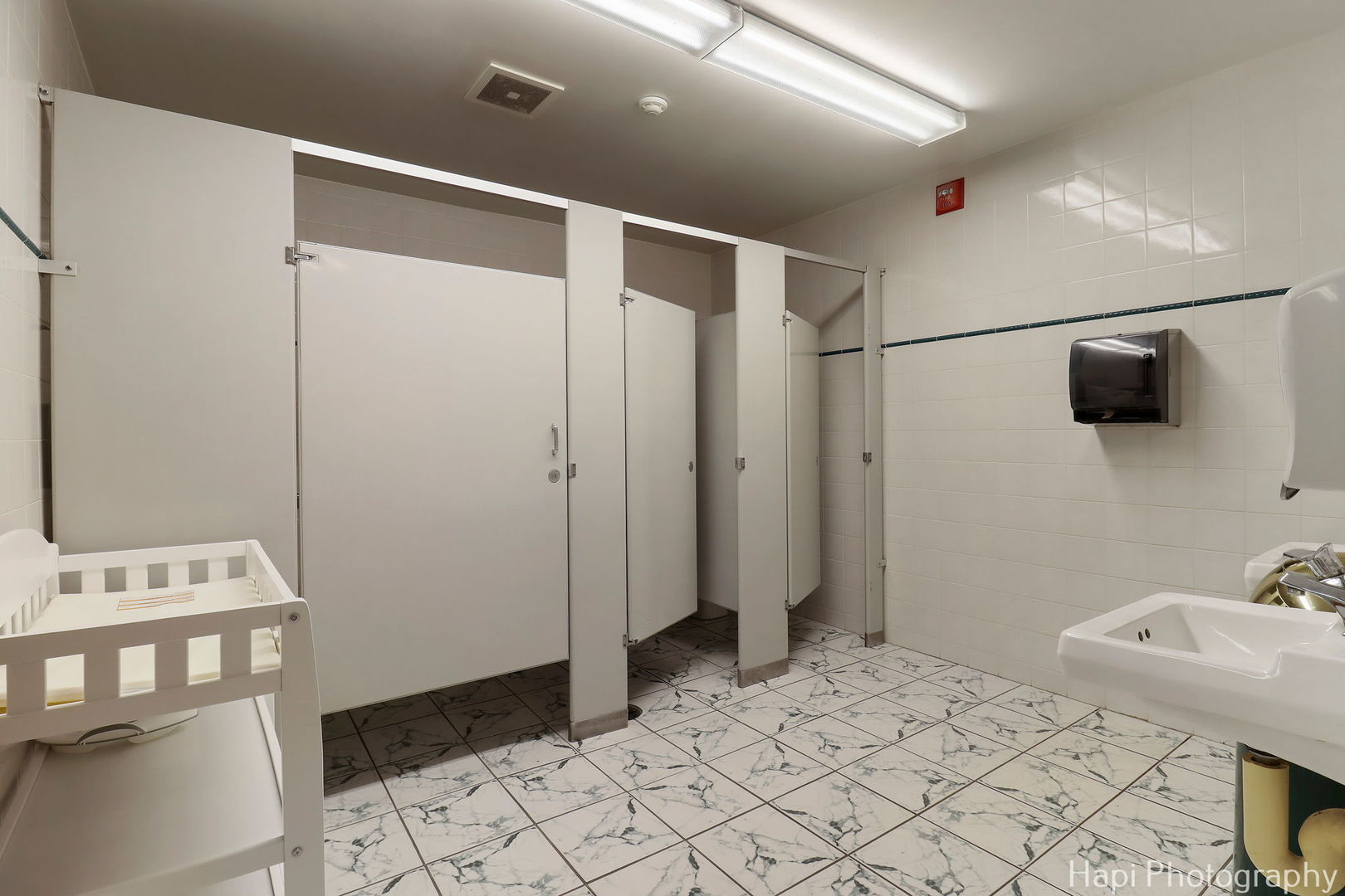 5603 Bull Valley Road, McHenry, IL 60050