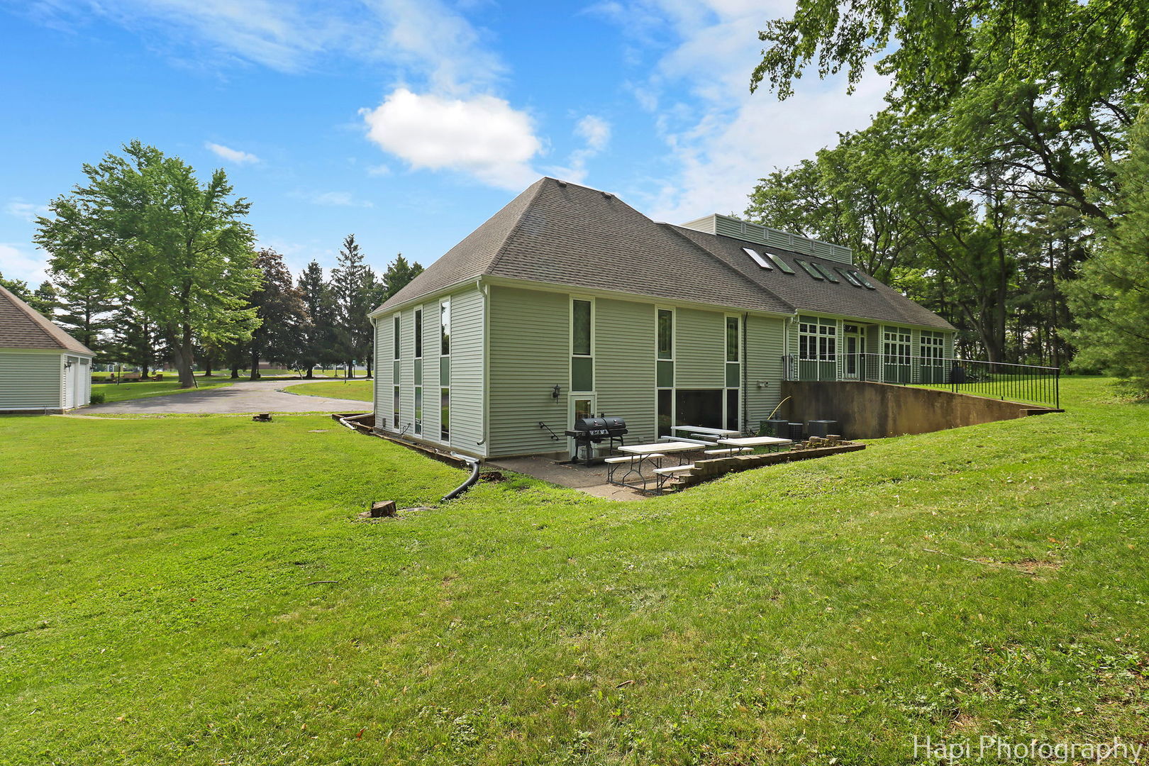 5603 Bull Valley Road, McHenry, IL 60050