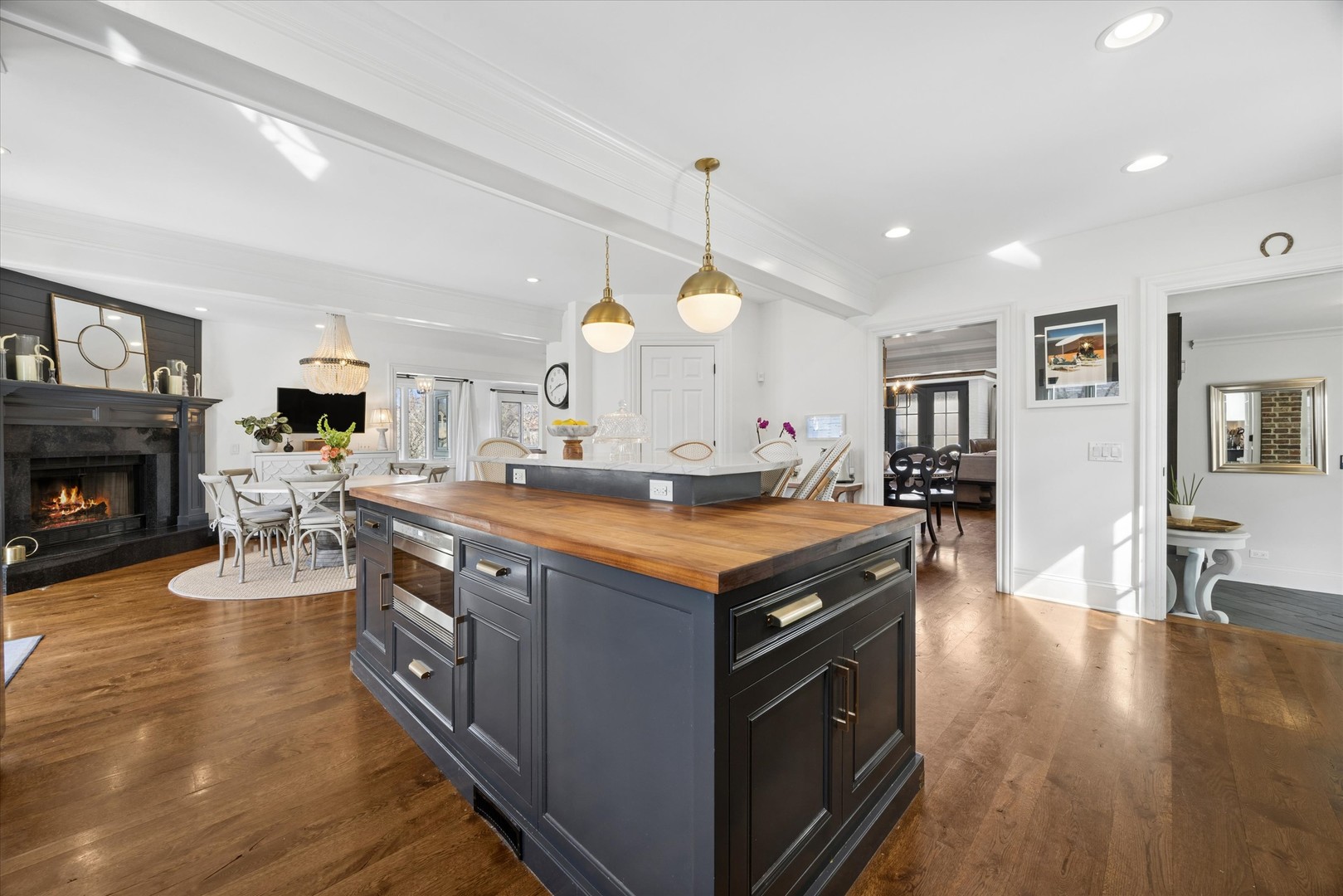 1903 Elmore Avenue, Downers Grove, IL 60515