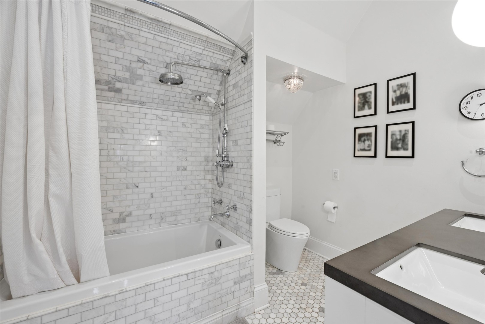 1903 Elmore Avenue, Downers Grove, IL 60515