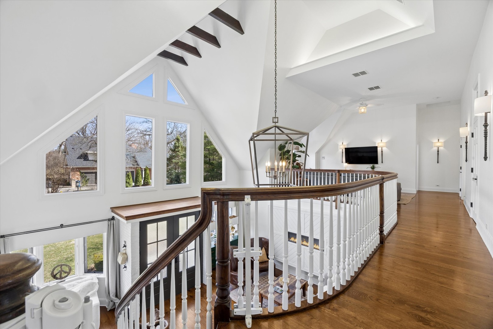 1903 Elmore Avenue, Downers Grove, IL 60515